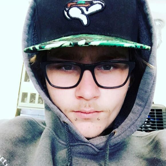 Meet your Posher, Joe - Picture 1 of 1